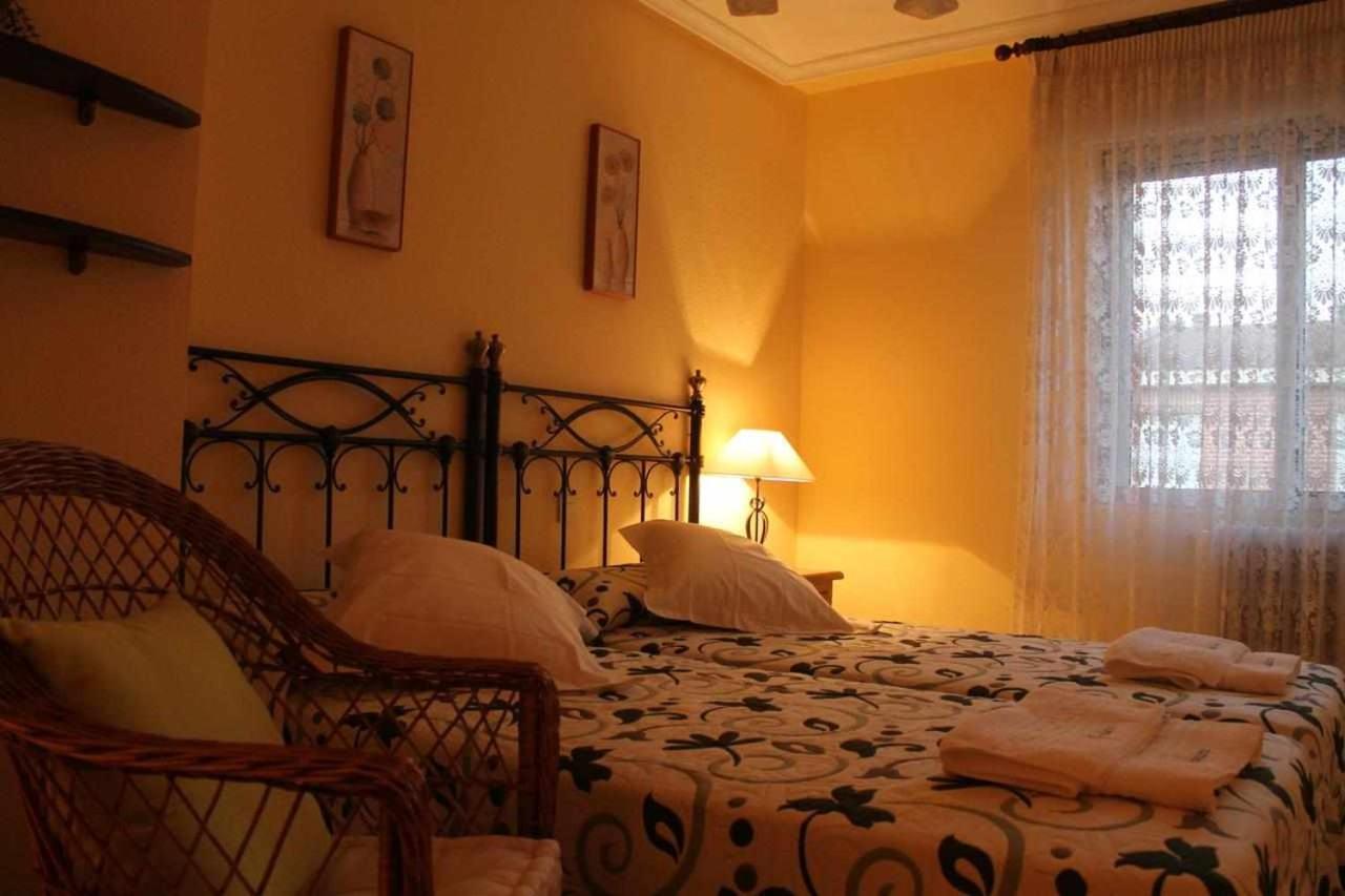 Alojamiento La Olmedana Olmedo Kültér fotó